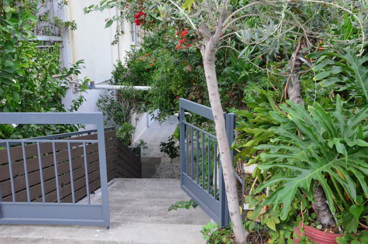 Lovely Place To Be Apartment Athens Exterior photo